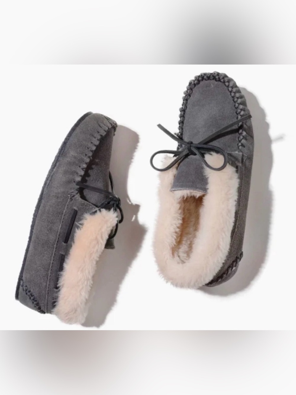 Minnetonka Chrissy Moccasin Shoes Grey Suede Leather 6